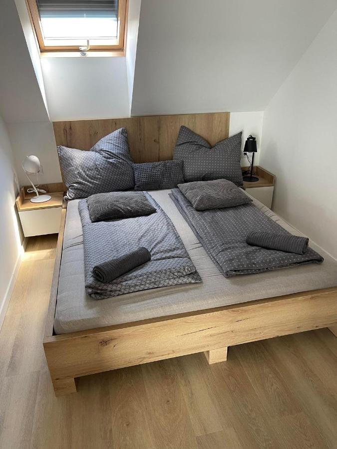 Fenyves Beach Apartman Delux บาลาตอนเฟนีแวช ภายนอก รูปภาพ